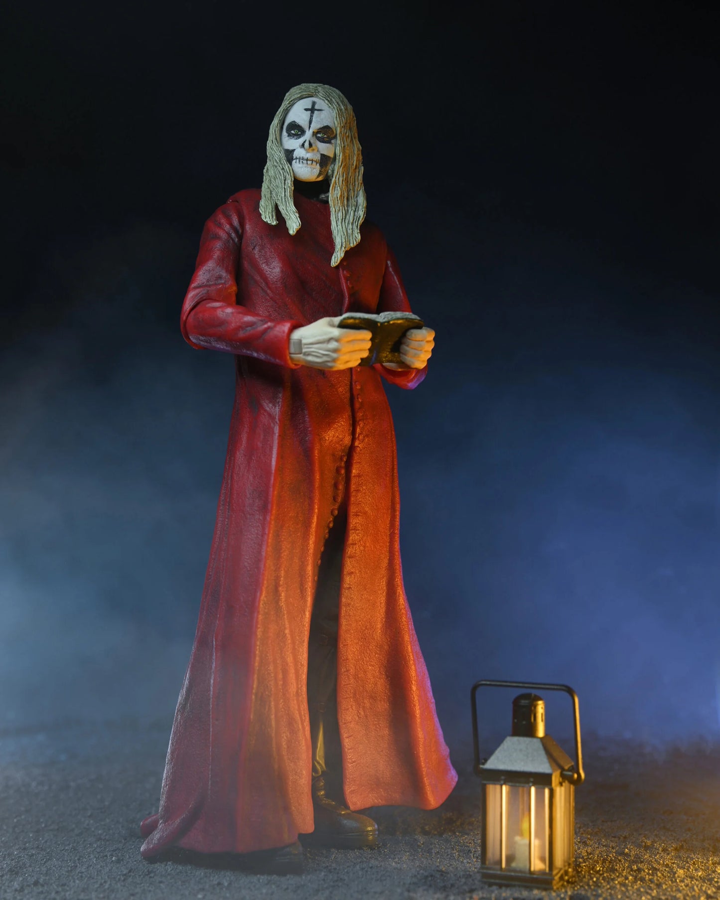 NECA House of 1000 Corpses – Otis (Red Robe) 20th Anniversary 7″ Scale Action Figure