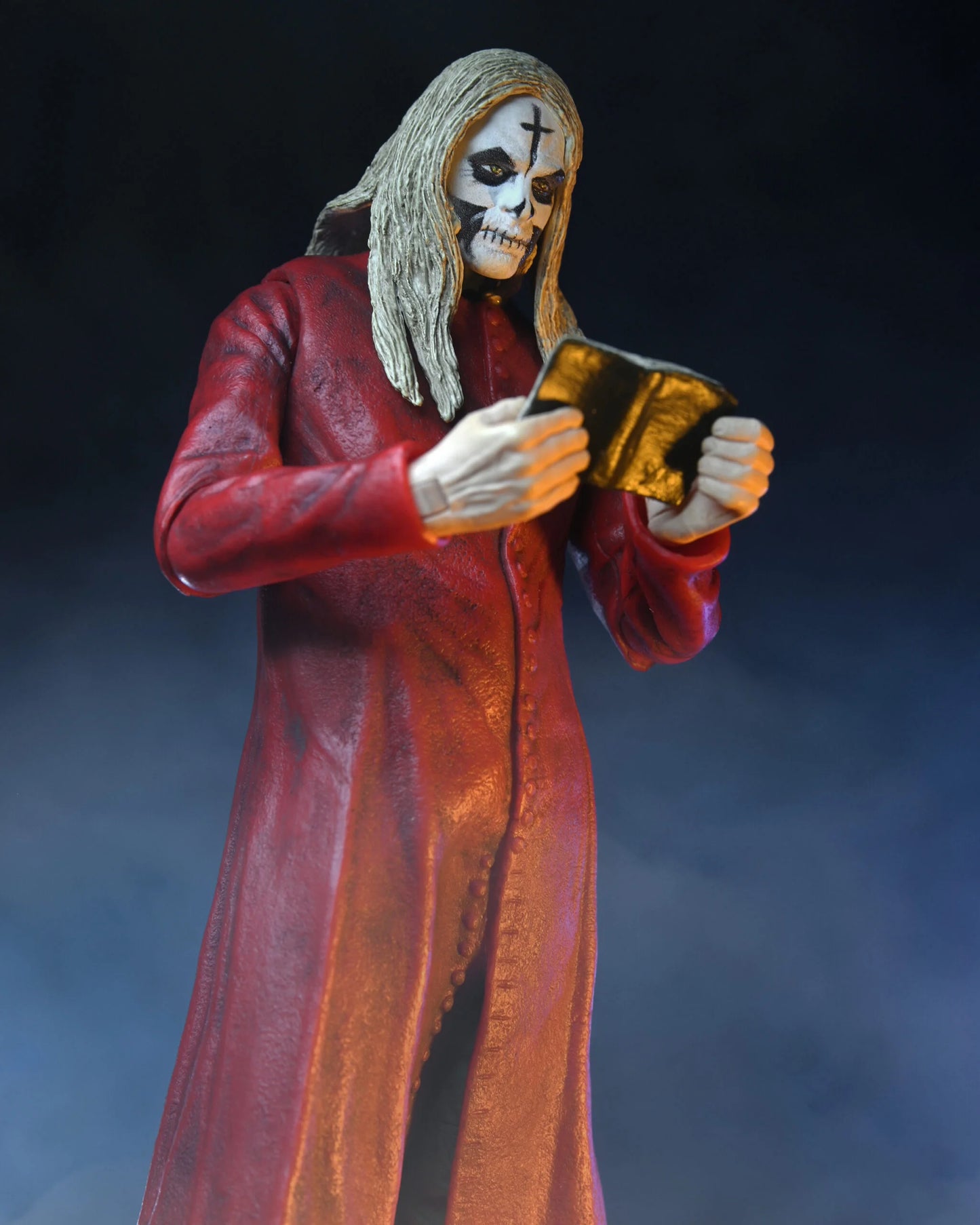 NECA House of 1000 Corpses – Otis (Red Robe) 20th Anniversary 7″ Scale Action Figure