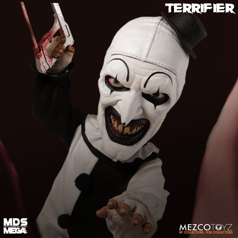 MEZCO MDS Mega Scale Terrifier: Art The Clown With Sound